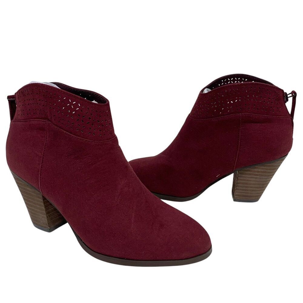 Violet and Red | Boots Booties Burgundy Red Heeled Ankle Vegan NEW- Size 6